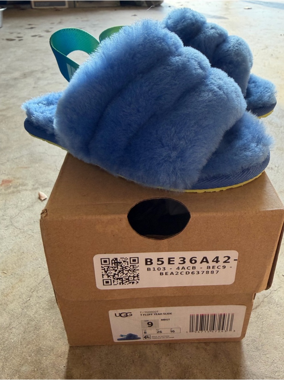 UGG Kids Blue Fluff Shearling Slide Slippers